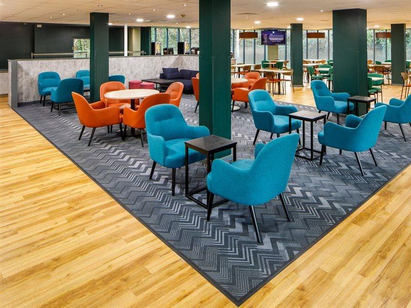 Ibis Budget London Heathrow T5 Slough Zewnętrze zdjęcie